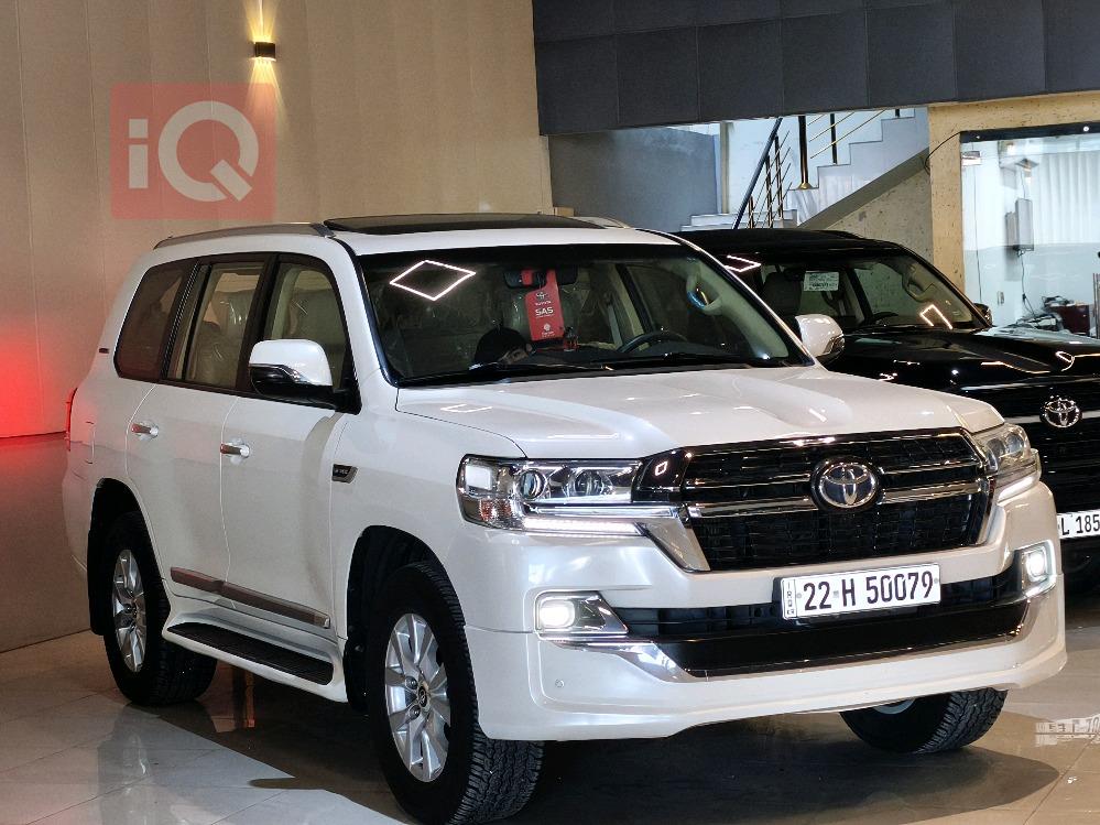 تويوتا لاندكروزر